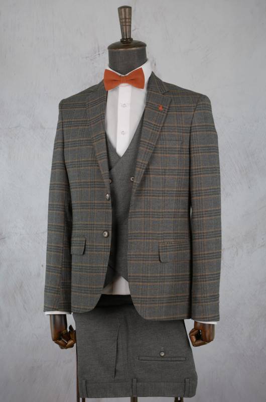 Костюм мужской тройка Адам